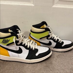 Nike Yellow and Black High-Tops